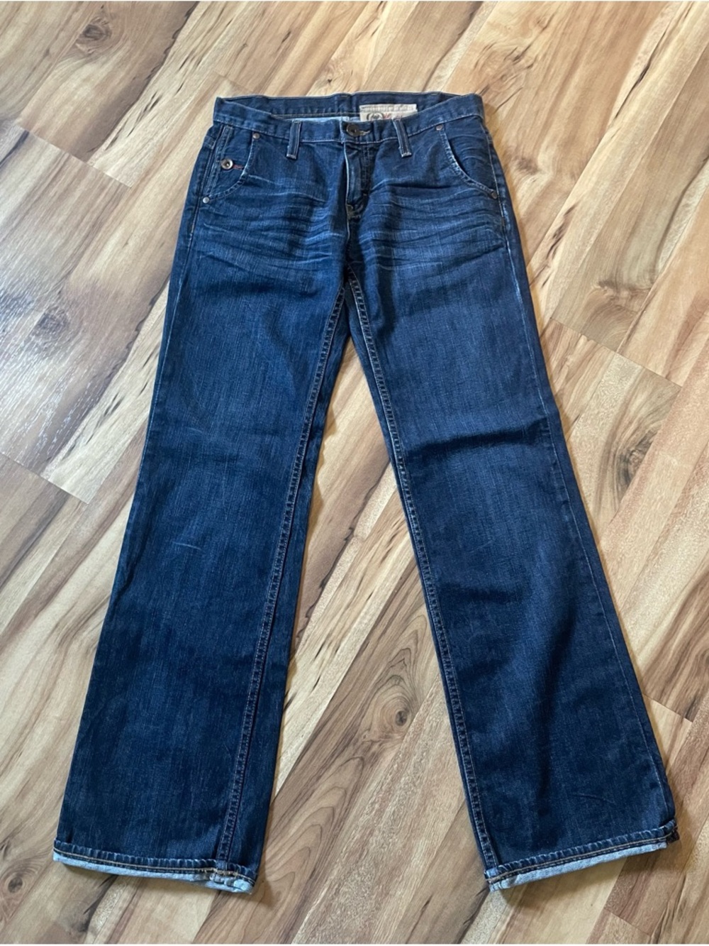 Y2K 2008 Gap Limited Edition Denim - Red Rivet Detail- Cuffed Hem - Size 4R - Picture 1 of 7